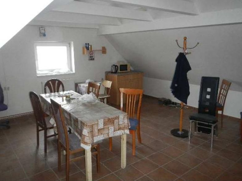 Výrobní a skladovací areál v Přísece