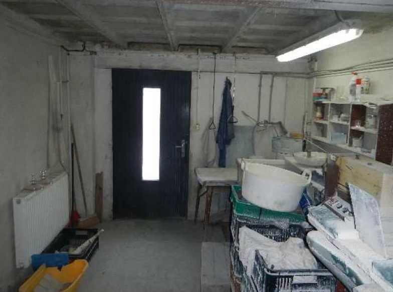 Výrobní a skladovací areál v Přísece