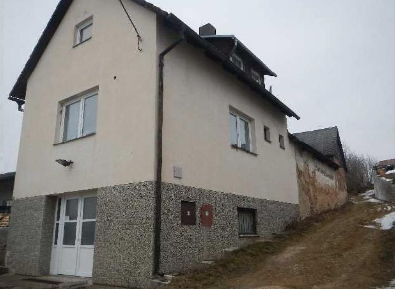 Výrobní a skladovací areál v Přísece