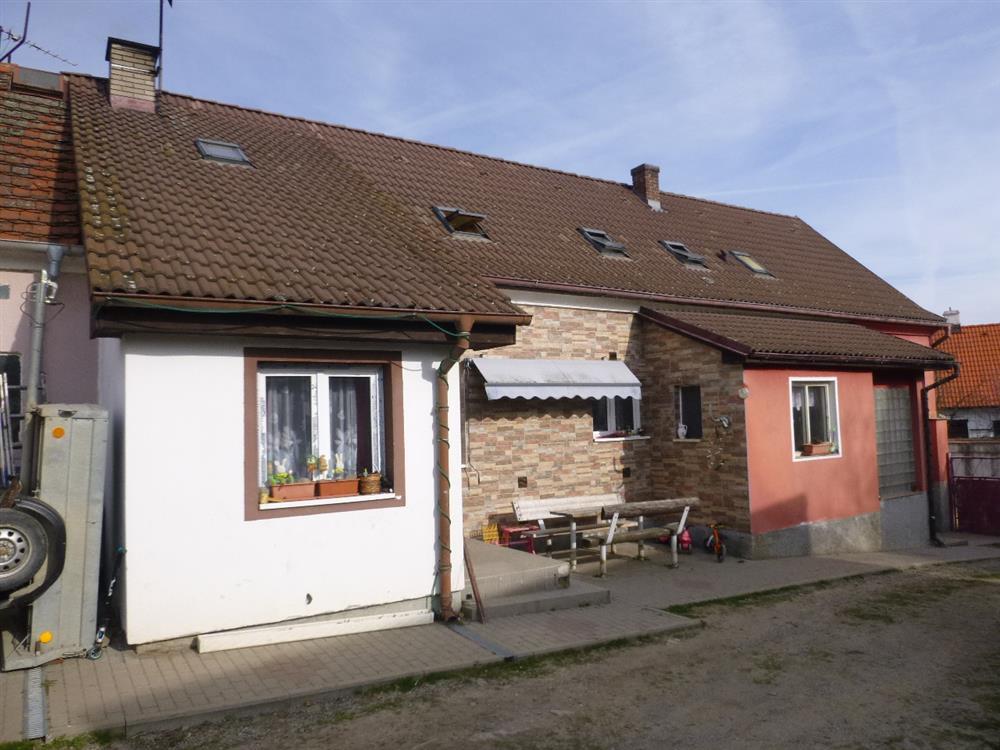 Rodinný dům v obci Oplot