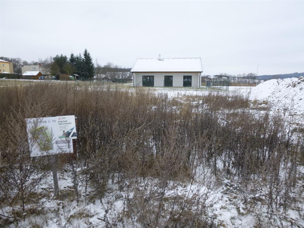 Stavební pozemek v Lešanech u Benešova