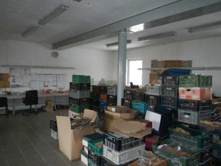 Výrobní a skladovací areál v Přísece